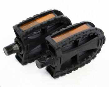 Педали HF-818, пластик, ось 1/2", черные, Х21255