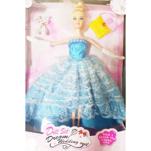 Кукла Barbie в вечернем платье