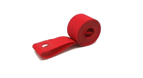 Лента ободная красная с белым логотипом для 24"