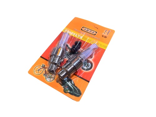 Колпачки мигающие на ниппель "HS Shannu" с переходниками с вело на авто ниппель (модель: А-8) горит и мигает