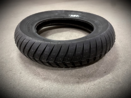 Покрышка 10x2,50 (62-154) H.R.T. P1116 слик 00-011121