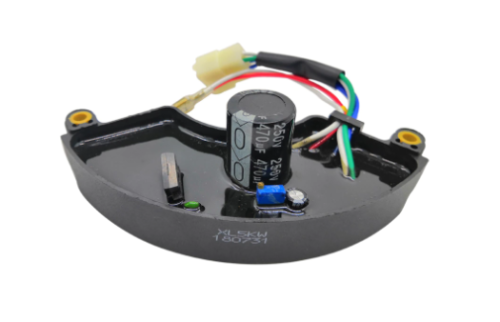 Регулятор AVR 5-6кВт , 1-фазный ,дуга , пластик (188F)