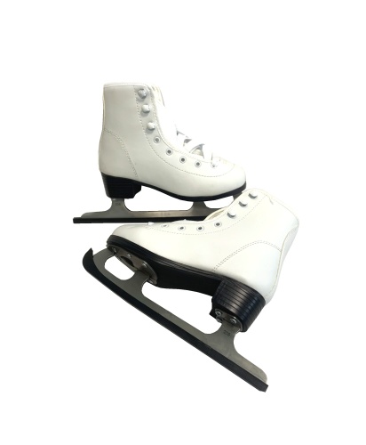 Коньки фигурные BlackAqua FS-102 /Grace Fur/(р.30)