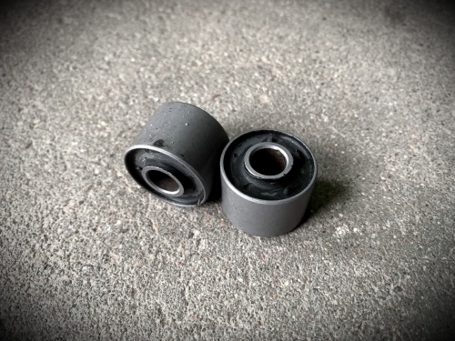 Сайлентблок (D-28mm, d-22mm, L-10mm)крепления двигателя GY6 50/150  Honda DIO 18/27/34