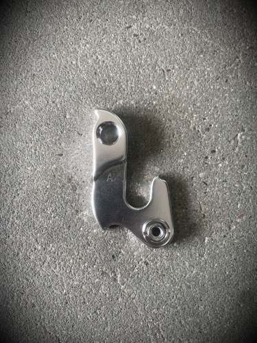 Держатель 6-170005 "петух" A-HG005 для заднего перекл. серебр. A-FORGE