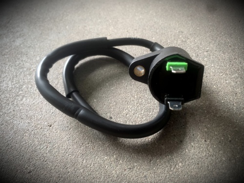 Катушка зажигания БЕЗ надсвечника GY6-50/150cc; 139QMB,157QMJ,152QMI,  Honda DIO, PITBIKE,  (универсальная)