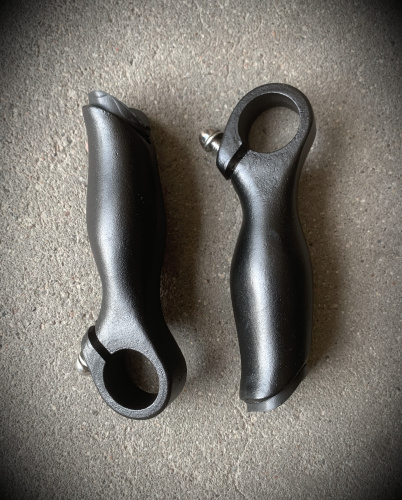 Рога руля (AL-чёрные матовые под пальцы)