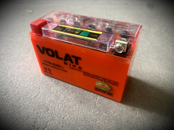 АКБ VOLAT (8 Ah) YT7B-4 (iGEL) L+