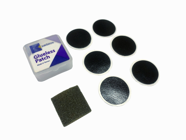 Аптечка 6-170046 GP-46 "МИНИ УПАКОВКА" 6 суперсамоклеек+шкурка (20) KRONYO