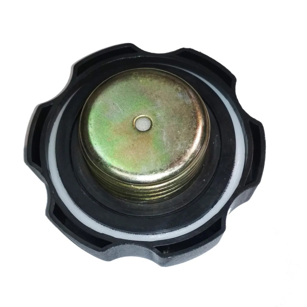 Пробка (крышка) бензобака на резьбе для 4-х двигателя 168F/170F, Китай, подходит для 168F-192F, GX200-GX460, Артикул 261001