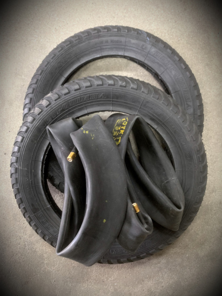 2шт+2шт Combo Петрошина Покрышка 2шт + камера 2шт 12 47-203 Л-363 + 12 (47/62-203/205)