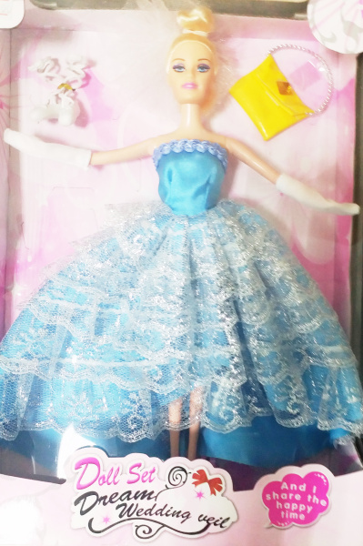 Кукла Barbie в вечернем платье