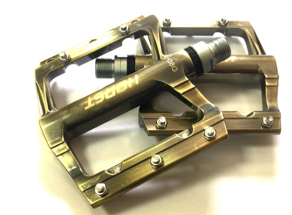 Педали 00-170821 алюм. H38G широкие, ось Cr-Mo с 1-м герм. промподш.+1DU, 90*105*7мм, 380 г электр. 