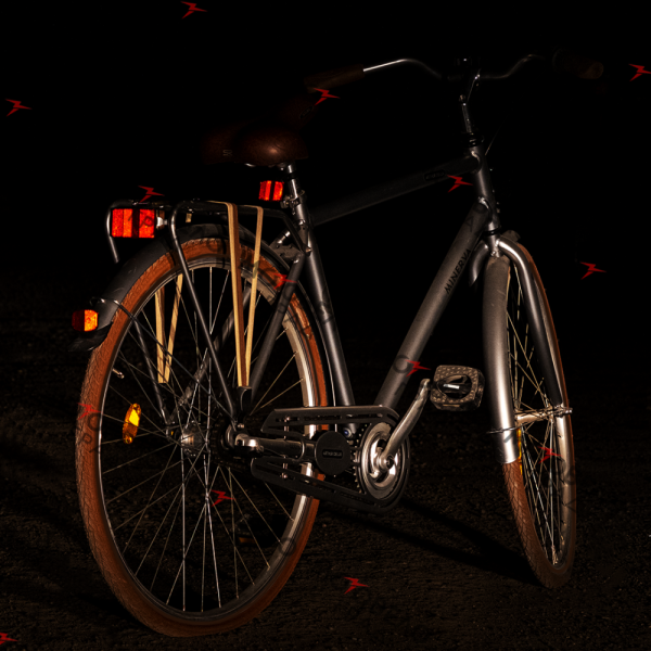 Катафот красный с гайкой, широкий, 94 мм x 50 мм для велосипедов