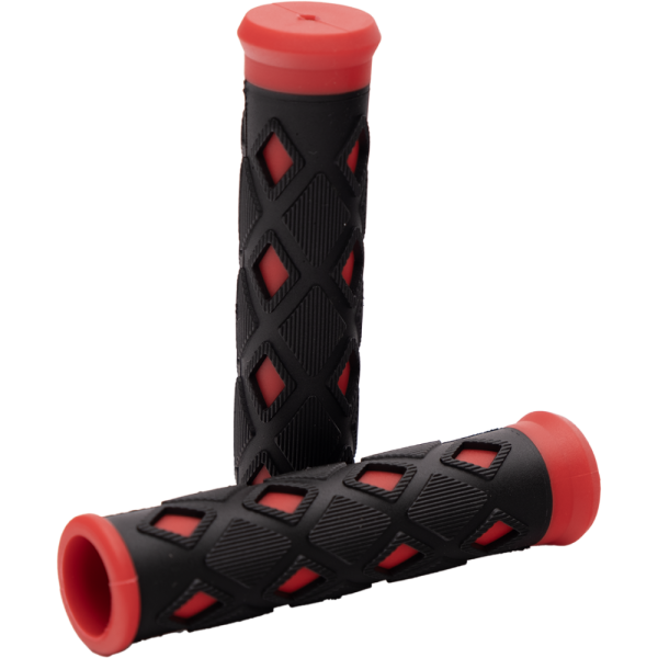 Ручка руля (002) "Ромбик" 125мм (черн/сер, черн/син, черн/красн, черн/зел)